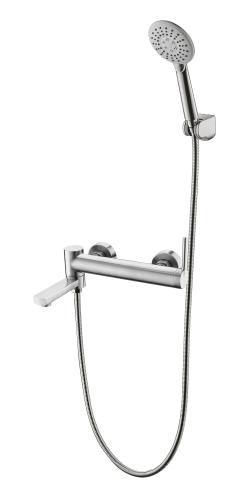 Смеситель для ванны и душа c ручным душем BelBagno
